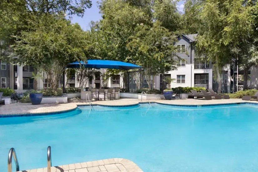 2 Bed | 2 Bath | 1050 sqft